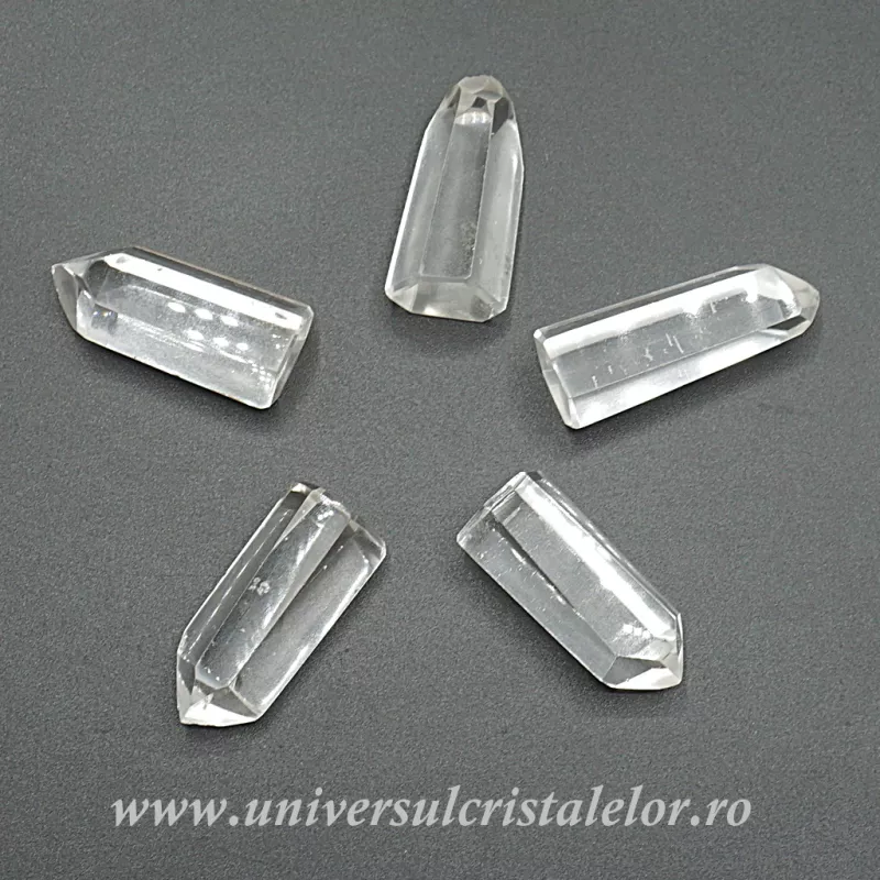 Cristal de stanca varf cu baza Cristal de stanca varf cu baza