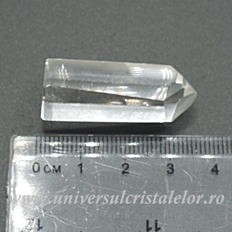 Cristal de stanca varf cu baza Cristal de stanca varf cu baza