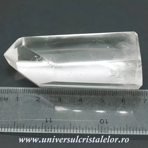 Cristal de stanca varf cu baza Cristal de stanca varf cu baza
