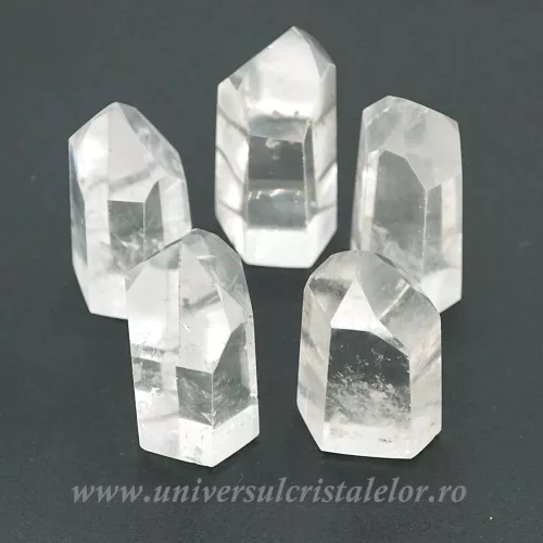 Cristal de stanca varf cu baza slefuit
