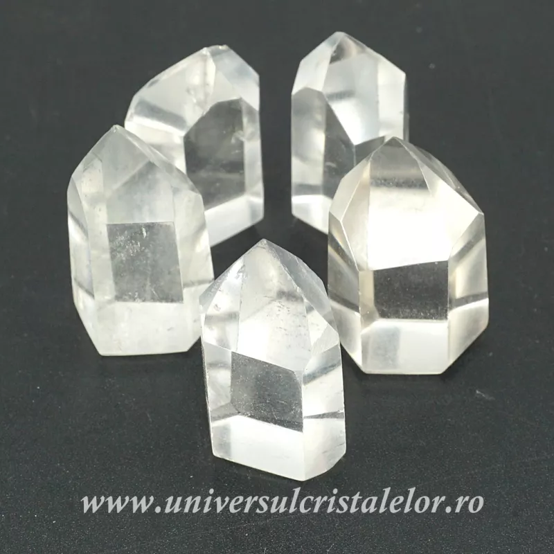 Cristal de stanca varf cu baza Cristal de stanca varf cu baza