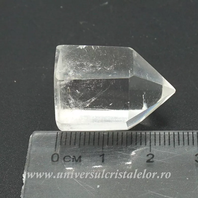 Cristal de stanca varf cu baza Cristal de stanca varf cu baza