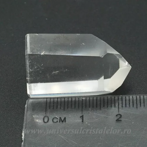 Cristal de stanca varf cu baza slefuit Cristal de stanca varf cu baza slefuit