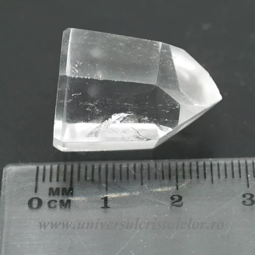 Cristal de stanca varf cu baza slefuit