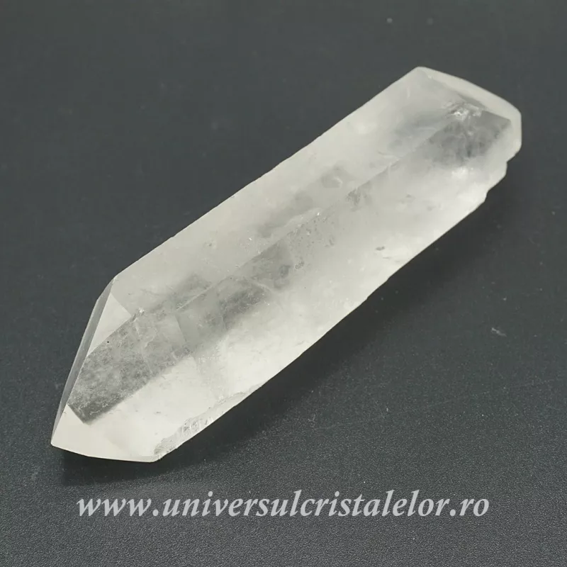 Dublu varf cristal de stanca Dublu varf cristal de stanca