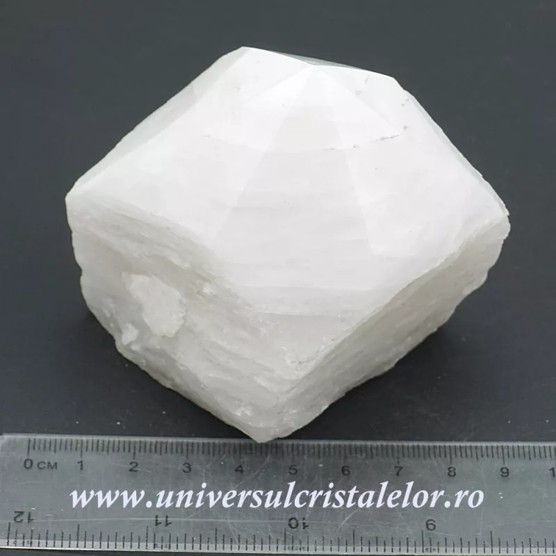 Cuart alb laptos varf cu baza Cuart alb laptos varf cu baza