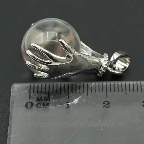 Pandantiv cristal de stanca sfera m1