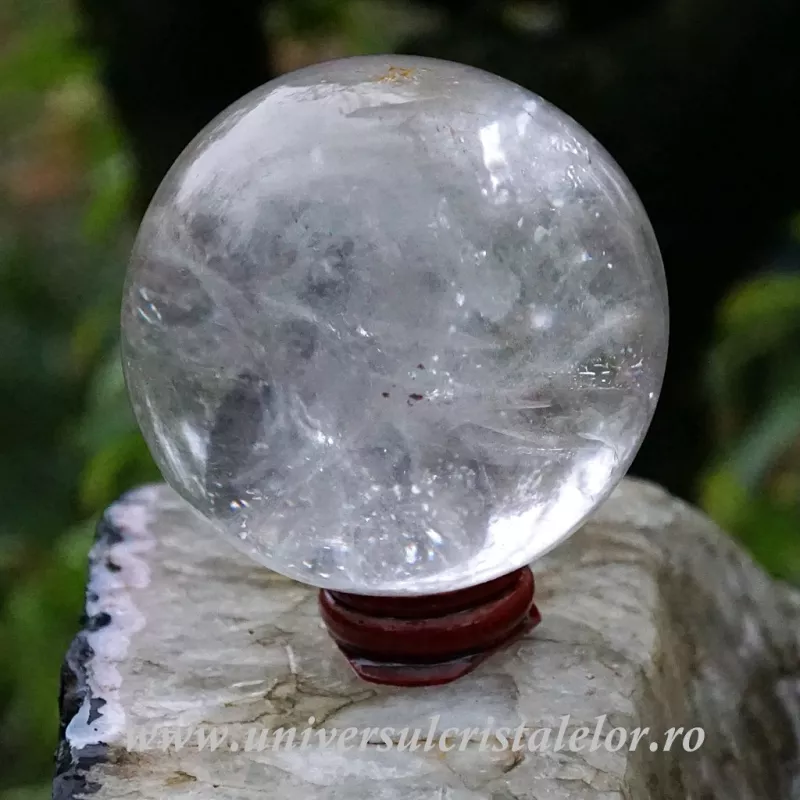 Sfera cristal de stanca