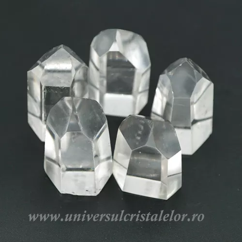 Cristal de stanca varf cu baza slefuit