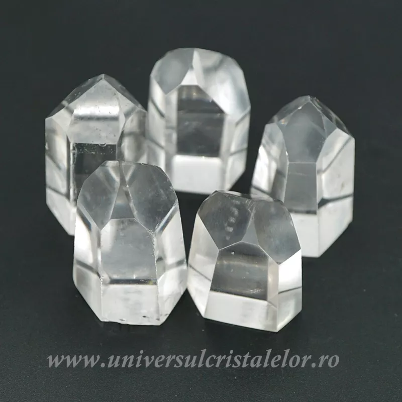 Cristal de stanca varf cu baza slefuit