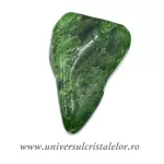 Cromdiopsid piatra rulata Cromdiopsid piatra rulata