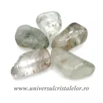 Cuart cu clorit piatra rulata m2