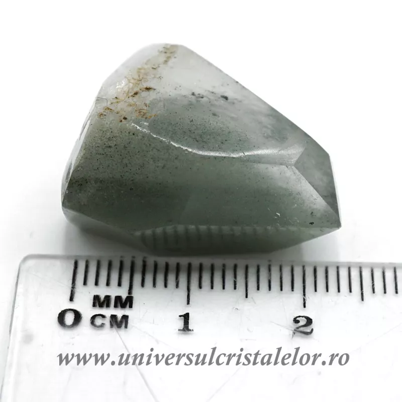 Cuart cu clorit varf cu baza