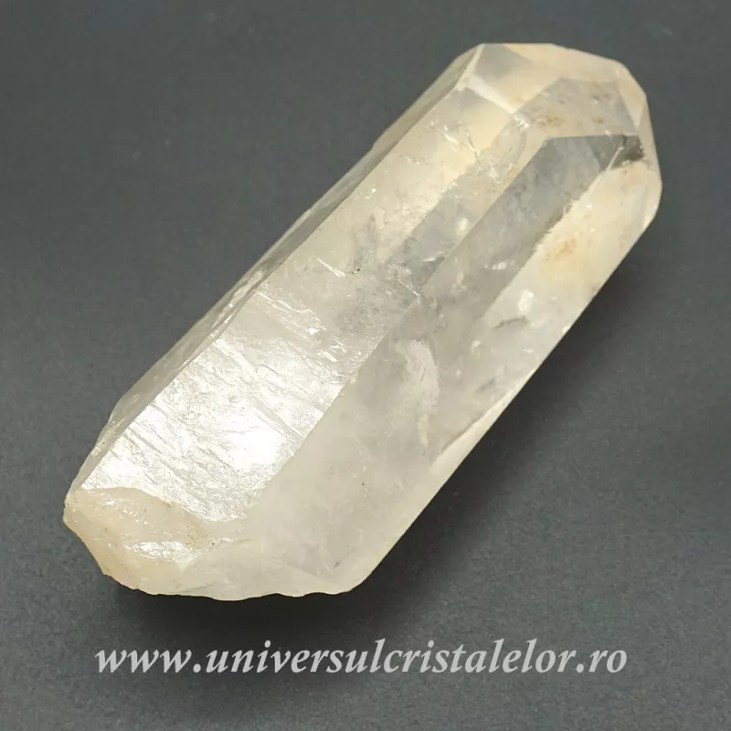 Cuart lemurian Cuart lemurian