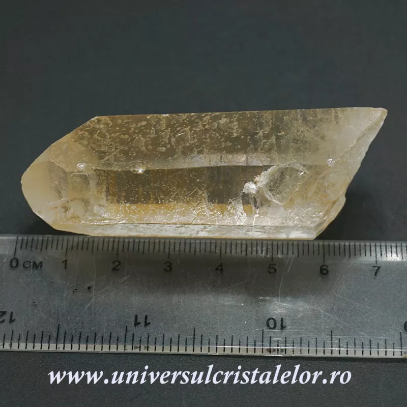 Varf lemurian cristal de stanca Varf lemurian cristal de stanca
