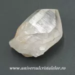 Cuart lemurian Cuart lemurian