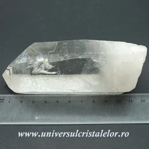 Cuart lemurian Cuart lemurian