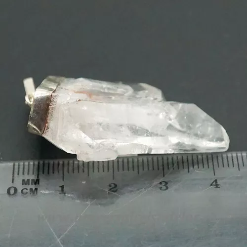 Pandantiv cuart faden