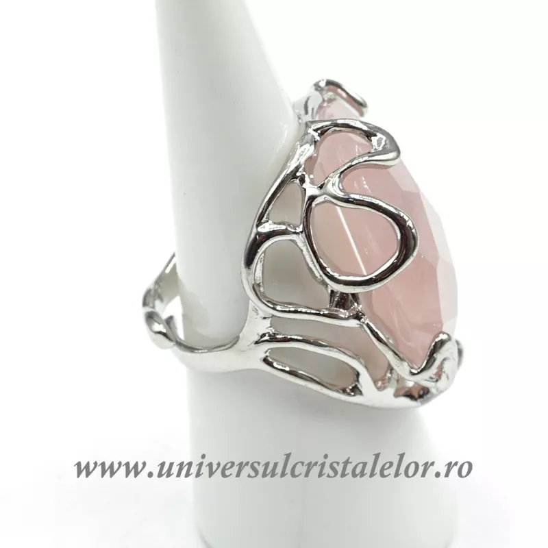 Inel cuart roz oval reglabil m3 Inel cuart roz oval reglabil m3
