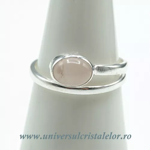Inel cuart roz oval reglabil m1 Inel cuart roz oval reglabil m1