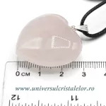 Pandantiv cuart roz inima cu snur si cutie