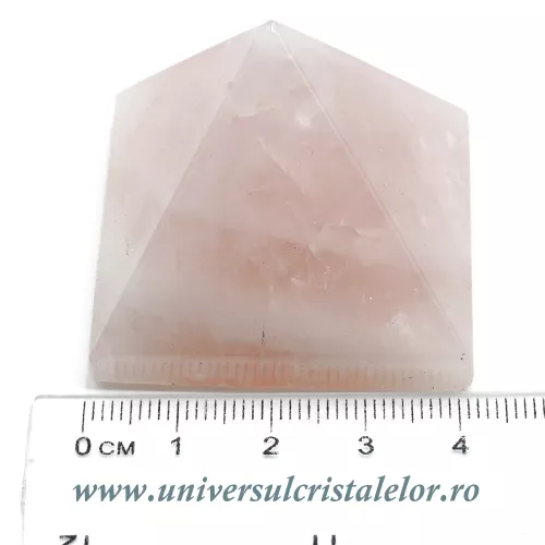 Piramida cuart roz - 4 cm Piramida cuart roz - 4 cm