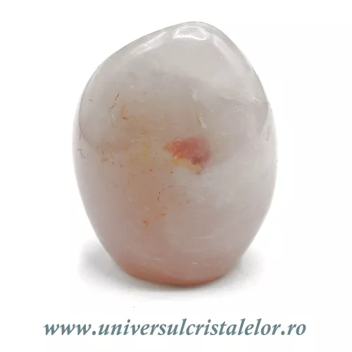 Sculptura cuart roz Sculptura cuart roz