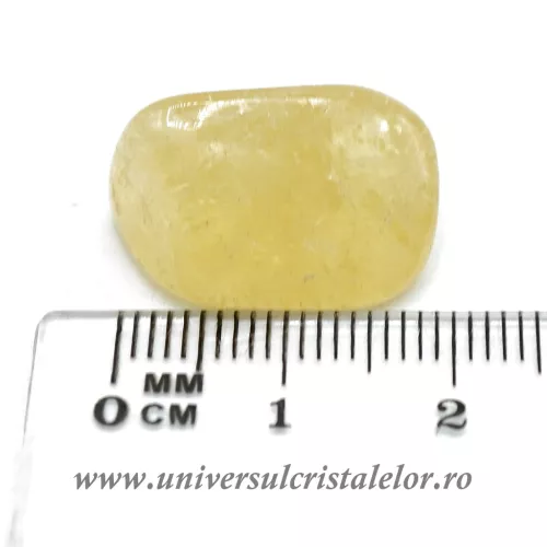 Danburit galben piatra rulata