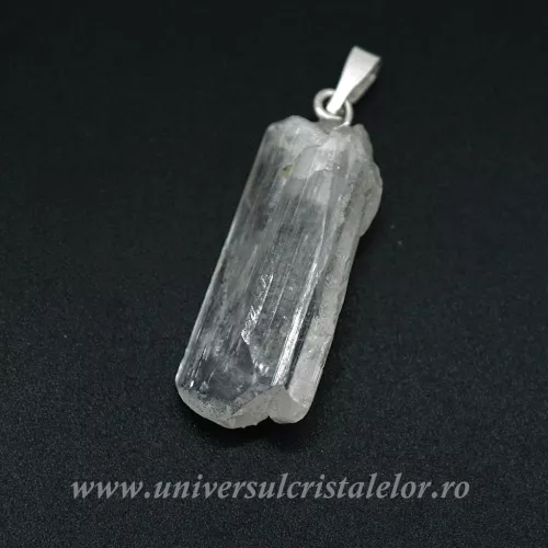 Pandantiv danburit unicat m1