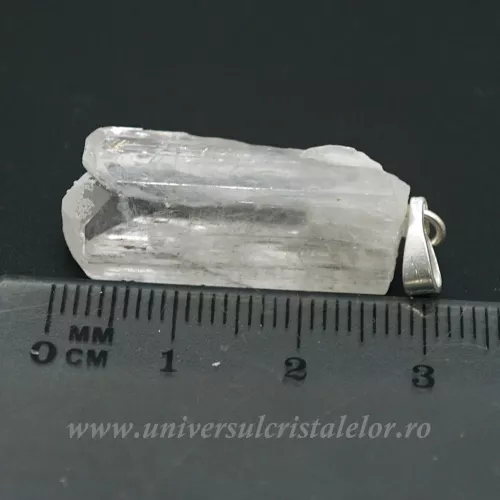 Pandantiv danburit unicat m1