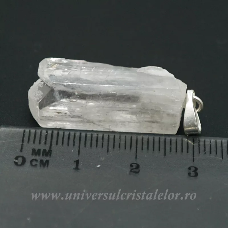 Pandantiv danburit unicat m1