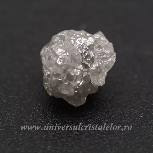 Diamant brut unicat m3