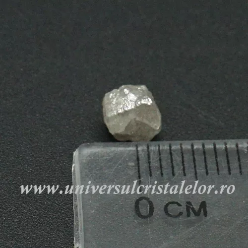 Diamant brut unicat m4 Diamant brut unicat m4