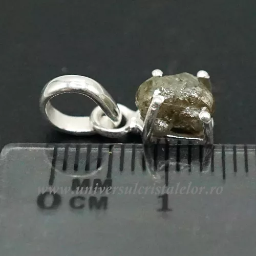 Pandantiv diamant brut