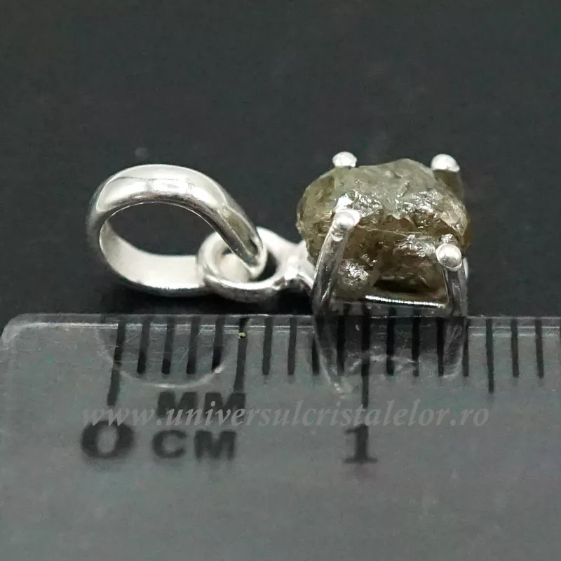 Pandantiv diamant brut