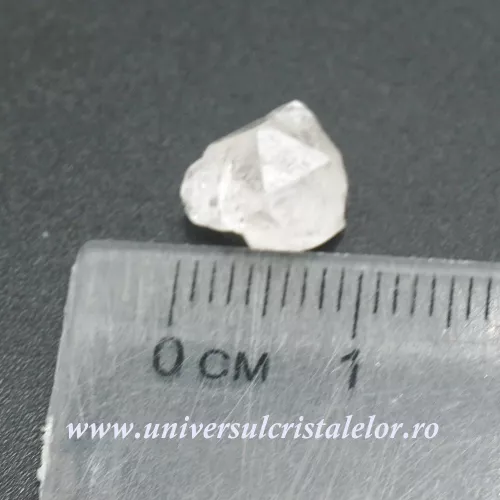 Fenacit mineral unicat m10 Fenacit mineral unicat m10