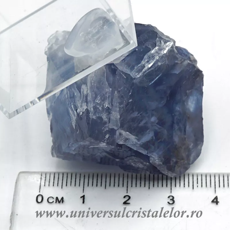 Fluorina albastra mineral unicat m1