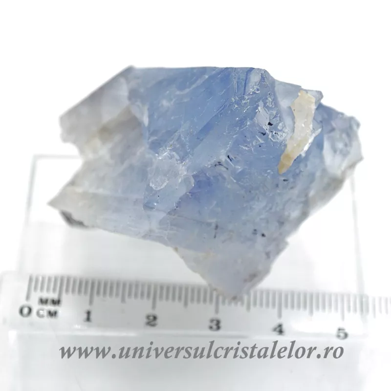 Fluorina albastra mineral unicat m1