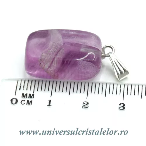 Pandantiv fluorina mov