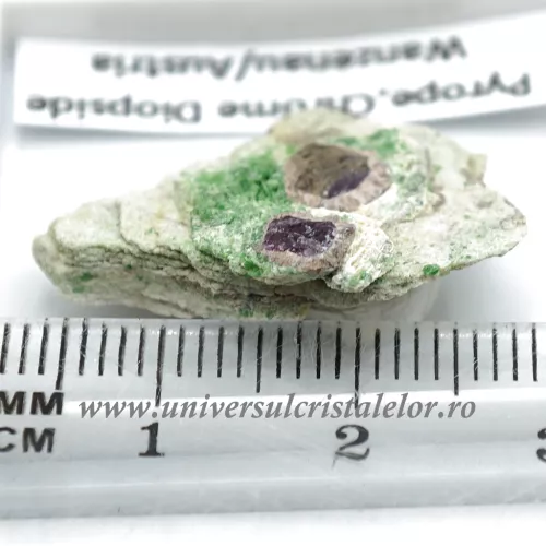 Granat in matrice m1