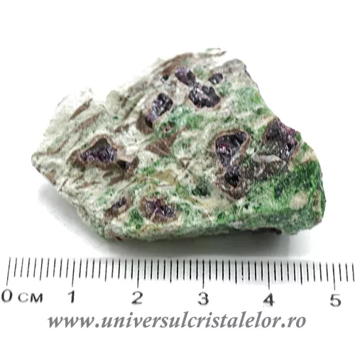 Granat in matrice m1