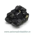 Granat ( andradit ) Granat ( andradit )