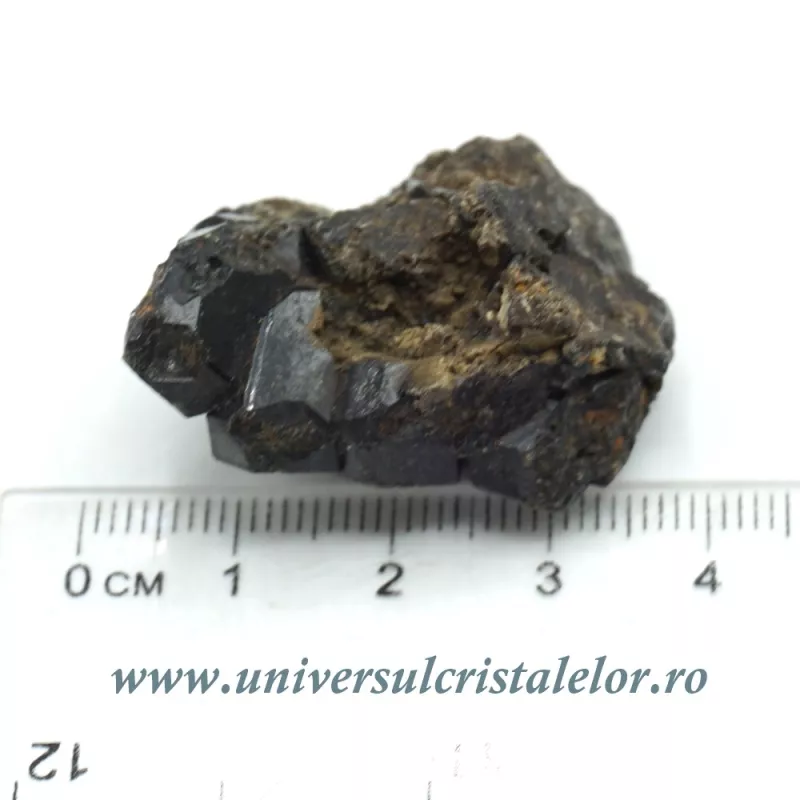Granat ( andradit ) Granat ( andradit )
