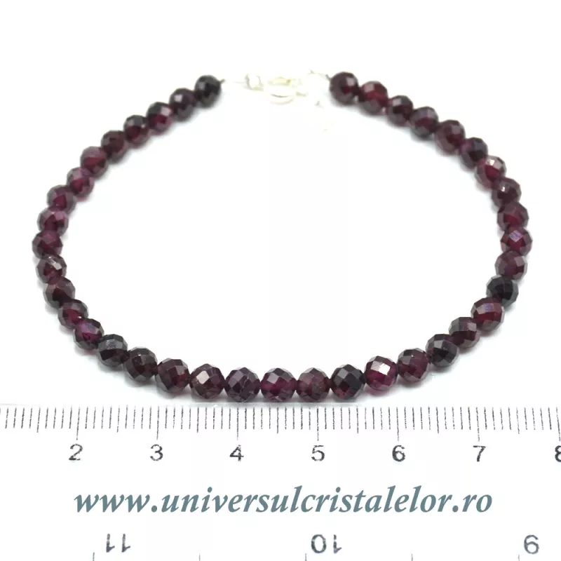 Bratara granat rotund fatetat - 4,3 mm Bratara granat rotund fatetat - 4,3 mm