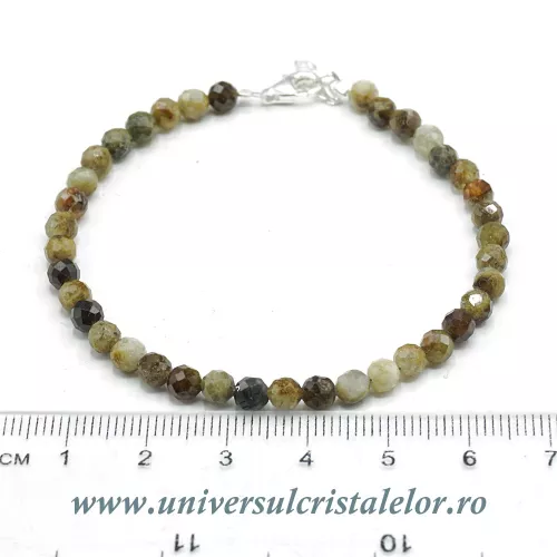 Bratara granat verde rotund fatetat - 4,5 mm Bratara granat verde rotund fatetat - 4,5 mm