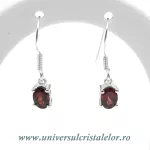 Cercei granat oval fatetat - 5,5/7mm Cercei granat oval fatetat - 5,5/7mm