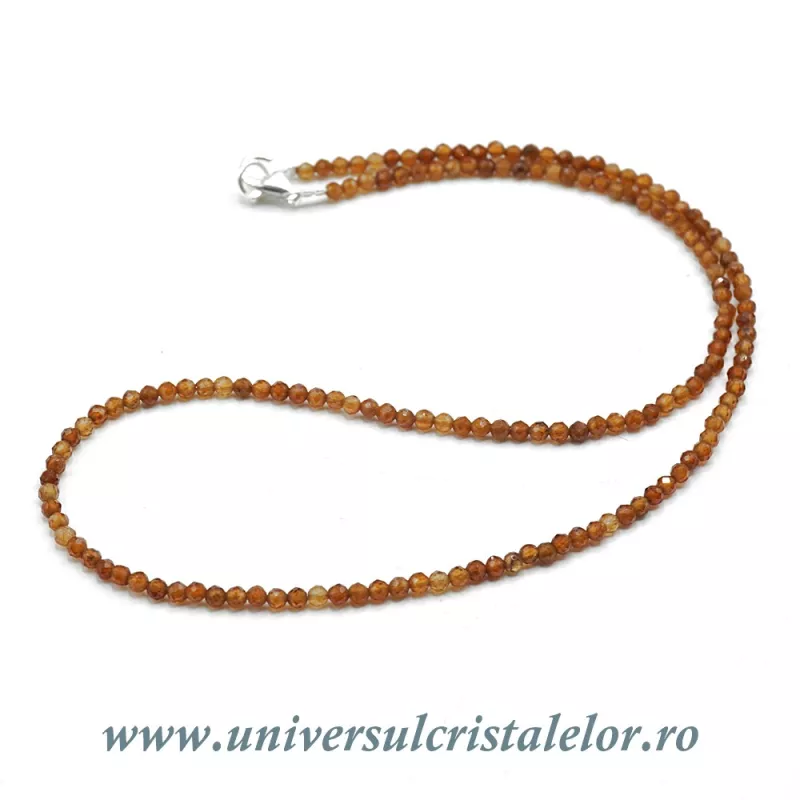 Colier granat hessonit rotund fatetat - 3 mm Colier granat hessonit rotund fatetat - 3 mm