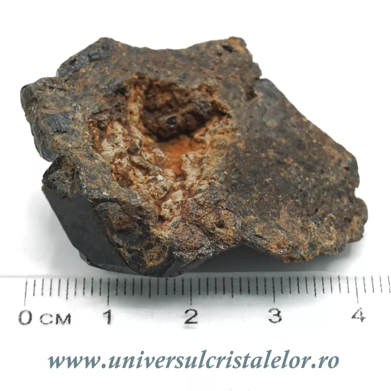 Granat negru ( melanit ) Granat negru ( melanit )