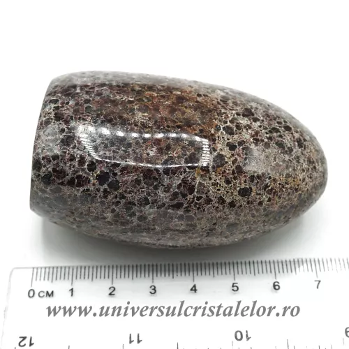 Sculptura granat Sculptura granat