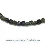 Colier jad ( nefrit ) cub fatetat - 4.5 mm Colier jad ( nefrit ) cub fatetat - 4.5 mm